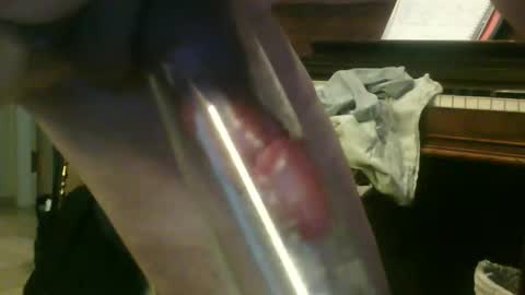 jonasbkk online show from October 31, 9:42 am