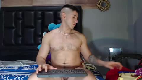 jonathancast08 online show from February 19, 1:08 am