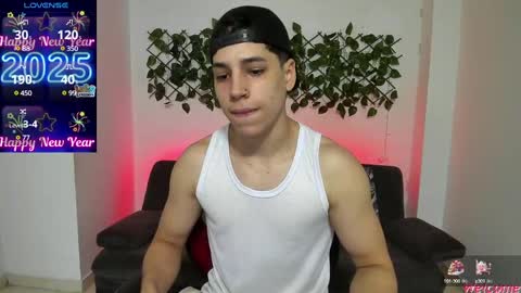 Snapshot of jonathanjoestar_ chatting on January 2, 8:02 pm Instagram jonathanfit14 online show from January 2, 8:02 pm