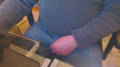 joncpics online show from March 1, 1:00 am