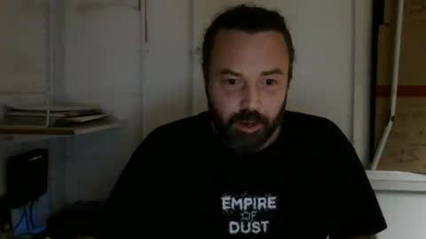 jonnyb9876 online show from December 20, 5:03 am