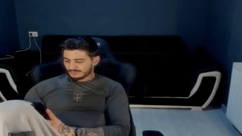 jonnyporn1 online show from March 9, 4:00 pm