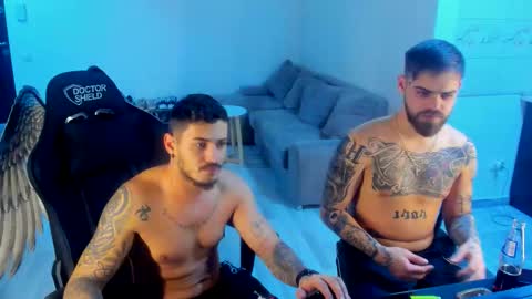 jonnyporn1 online show from November 27, 9:55 pm