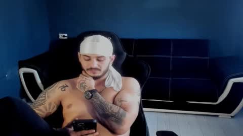 jonnyporn1 online show from March 3, 11:50 am