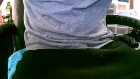 Snapshot of jonyroxy90 chatting on November 1, 4:44 am jonyroxy90 online show from November 1, 4:44 am