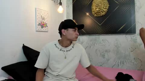 Snapshot of jordanandandrew chatting on February 26, 7:32 pm jordanandandrew online show from February 26, 7:32 pm