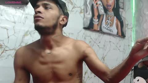 jordanandandrew online show from April 17, 8:22 pm