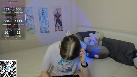 Mila online show from November 21, 12:52 am