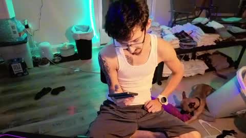 Josef online show from April 15, 11:38 pm