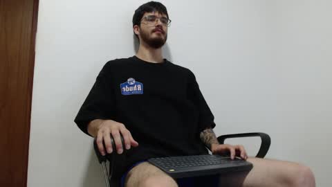 alejandro online show from April 3, 1:34 am