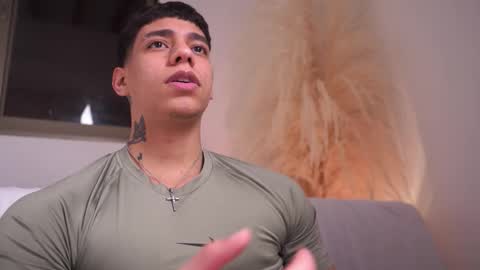 Josep online show from March 8, 2:04 am