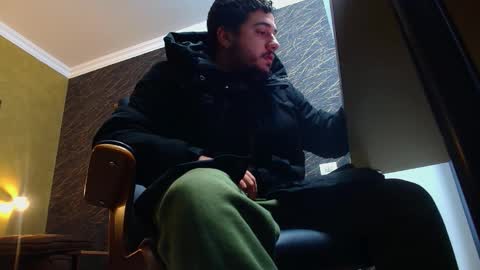 JoshKnight online show from November 23, 6:00 am