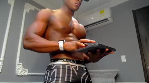 joshloganx online show from December 13, 7:53 pm