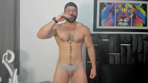      Joshua The Lion  online show from December 1, 6:06 pm