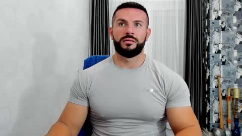 joshuamuscle69 online show from November 27, 11:07 am