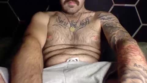 Josiah Coffee online show from November 19, 4:23 am