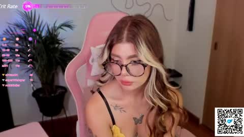 josephine   independent model    online show from March 10, 11:49 pm