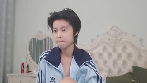 joycekay online show from September 18, 10:25 pm