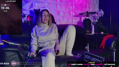 Joy Latoya online show from January 16, 9:40 am