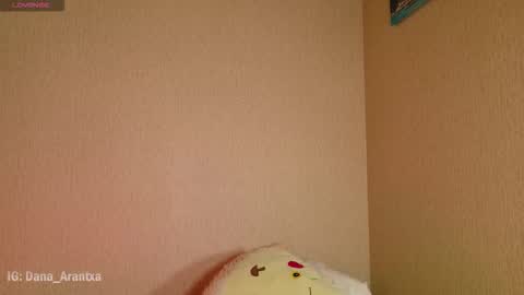 Danae online show from October 25, 3:45 pm