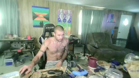 jrizzle1111 online show from September 9, 12:38 pm