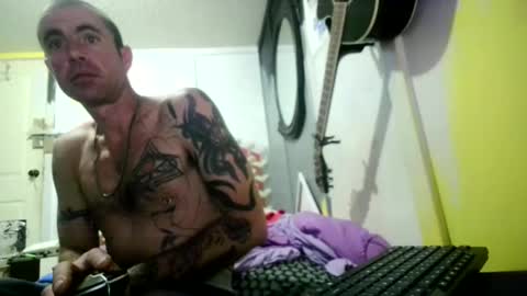 jrizzle1111 online show from January 29, 12:54 am