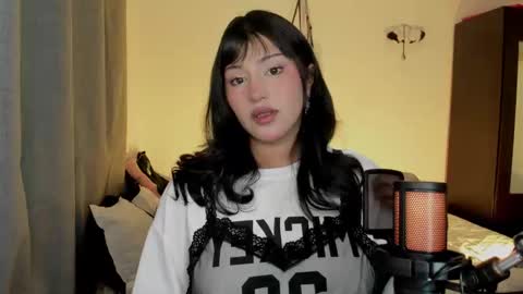 Snapshot of ju_kyung chatting on September 13, 12:35 am Ju Kyung online show from September 13, 12:35 am