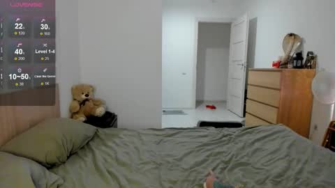 Snapshot of ju_lii chatting on February 4, 5:34 pm Julia and Julia online show from February 4, 5:34 pm