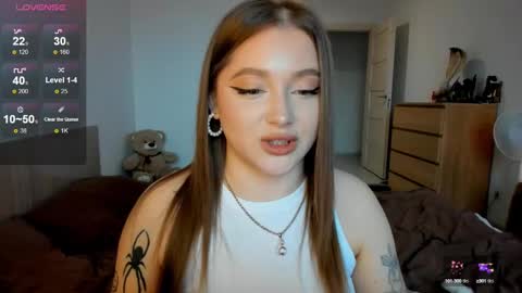 Snapshot of ju_lii chatting on March 12, 2:23 pm Julia and Julia online show from March 12, 2:23 pm