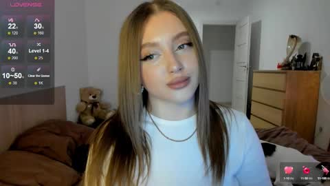 Snapshot of ju_lii chatting on February 22, 3:14 pm Julia and Julia online show from February 22, 3:14 pm