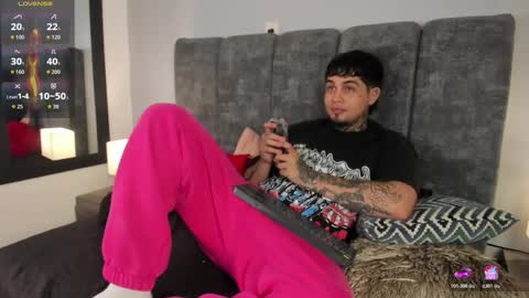 juan_alvarez18 online show from February 14, 6:49 am