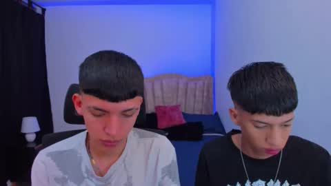 Snapshot of juan_nd_steven chatting on October 5, 12:24 pm JuanSteven online show from October 5, 12:24 pm