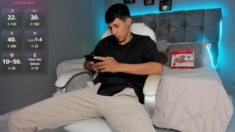 Snapshot of juan_zabala chatting on September 18, 12:09 pm Juan online show from September 18, 12:09 pm