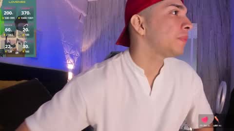 Snapshot of juandiamonds chatting on October 12, 12:53 pm Juan David online show from October 12, 12:53 pm
