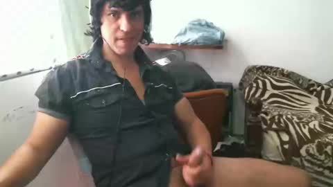 Snapshot of juanito2727 chatting on March 10, 5:07 pm amor online show from March 10, 5:07 pm