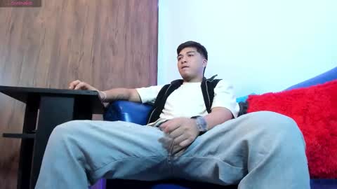 Snapshot of juanmechanic chatting on October 24, 5:14 pm JUAN  online show from October 24, 5:14 pm