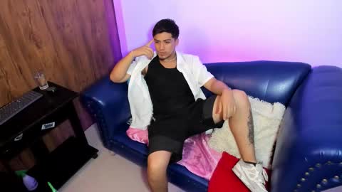 JUAN  online show from November 1, 2:05 pm