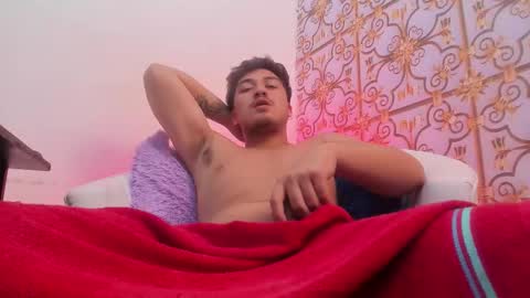 JUAN  online show from February 5, 6:06 am