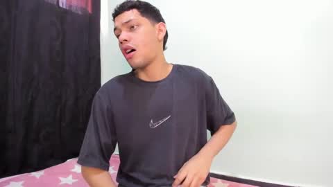 juansuarez204 online show from February 20, 10:48 pm