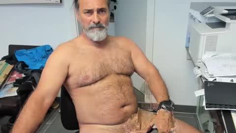 Snapshot of juergenkru chatting on September 19, 3:05 pm Giovanni50pro online show from September 19, 3:05 pm