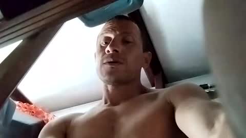 Carlos online show from March 2, 9:43 pm