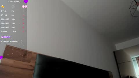 Alinna   online show from March 7, 7:41 am