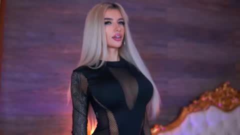 Jessye online show from October 25, 8:31 pm