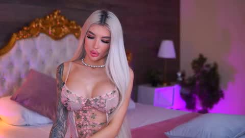 Jessye online show from February 3, 8:57 pm