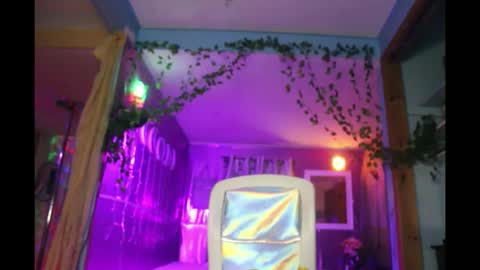Snapshot of juicyjayxxx69 chatting on October 17, 2:59 am juicyjayxxx69 online show from October 17, 2:59 am