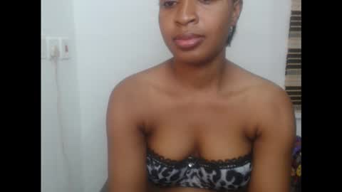 Snapshot of juicykinkx chatting on October 12, 12:31 pm juicykinkx online show from October 12, 12:31 pm