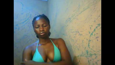 Snapshot of juicypiexx chatting on October 17, 1:09 am juicypiexx online show from October 17, 1:09 am
