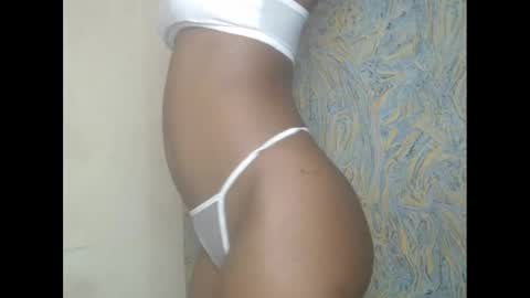 Snapshot of juicypiexx chatting on February 25, 9:58 pm juicypiexx online show from February 25, 9:58 pm