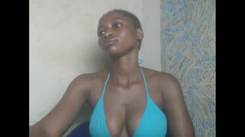 Snapshot of juicypiexx chatting on March 9, 1:25 am juicypiexx online show from March 9, 1:25 am