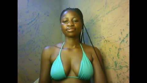 Snapshot of juicypiexx chatting on September 22, 2:04 am juicypiexx online show from September 22, 2:04 am